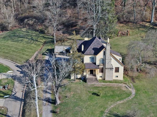 1409 National Road, Wheeling, WV 26003
