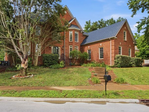 420 Chamberlain Park Ln , Franklin, TN 37069