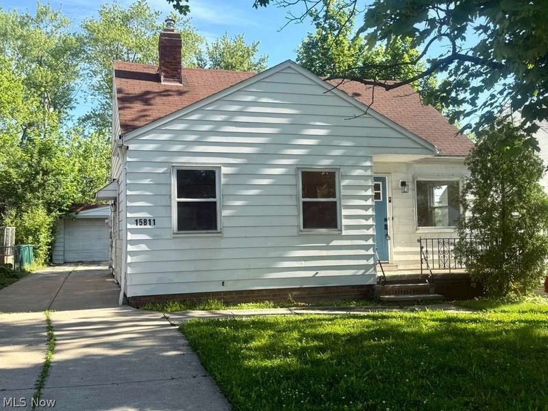 15811 Maplewood Avenue , Maple Heights, OH 44137 Photo 1