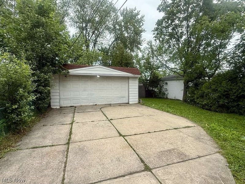 15811 Maplewood Avenue, Maple Heights, OH 44137 Photo 4