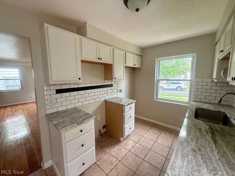 15811 Maplewood Avenue , Maple Heights, OH 44137 Photo 8