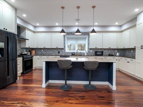 145 W River Street, Upton, MA 01568