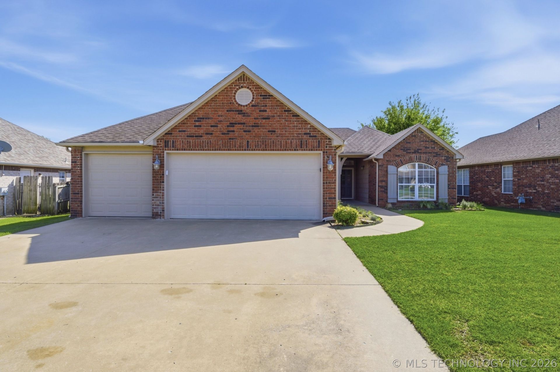 7508 N 134th East Avenue , Owasso, OK 74055 Main Photo