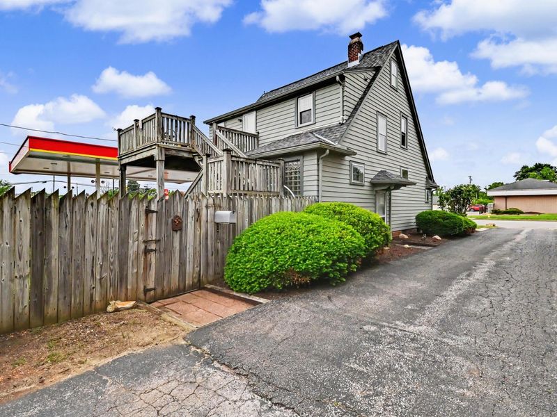 743 & 743 1/2 Harding Way W, Galion, OH 44833 Photo 18