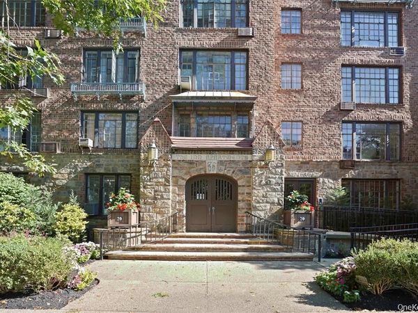 20 Continental Avenue , Unit 1-G, Forest Hills, NY 11375