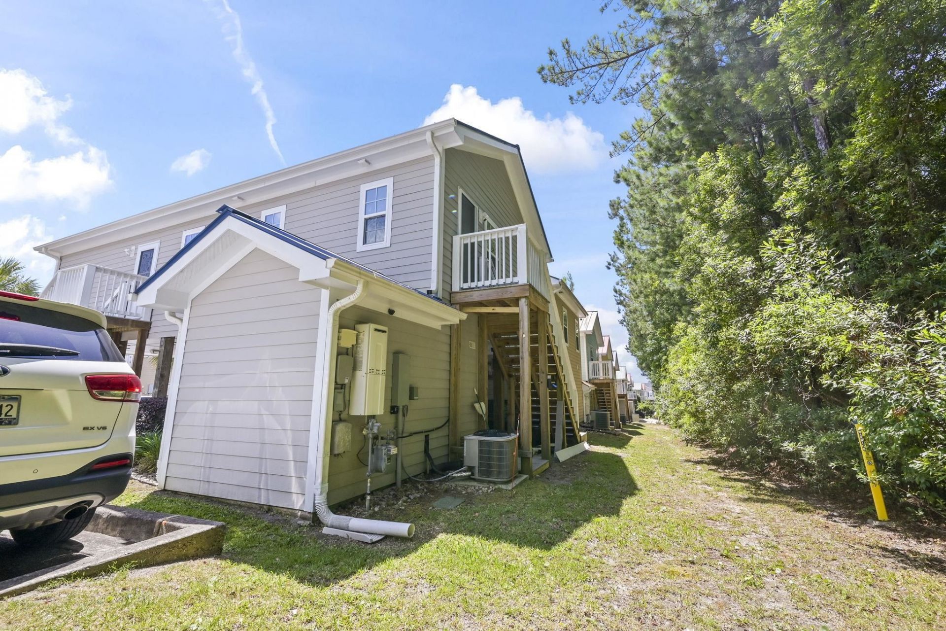 4329 Grande Harbour Blvd.  Photo 4