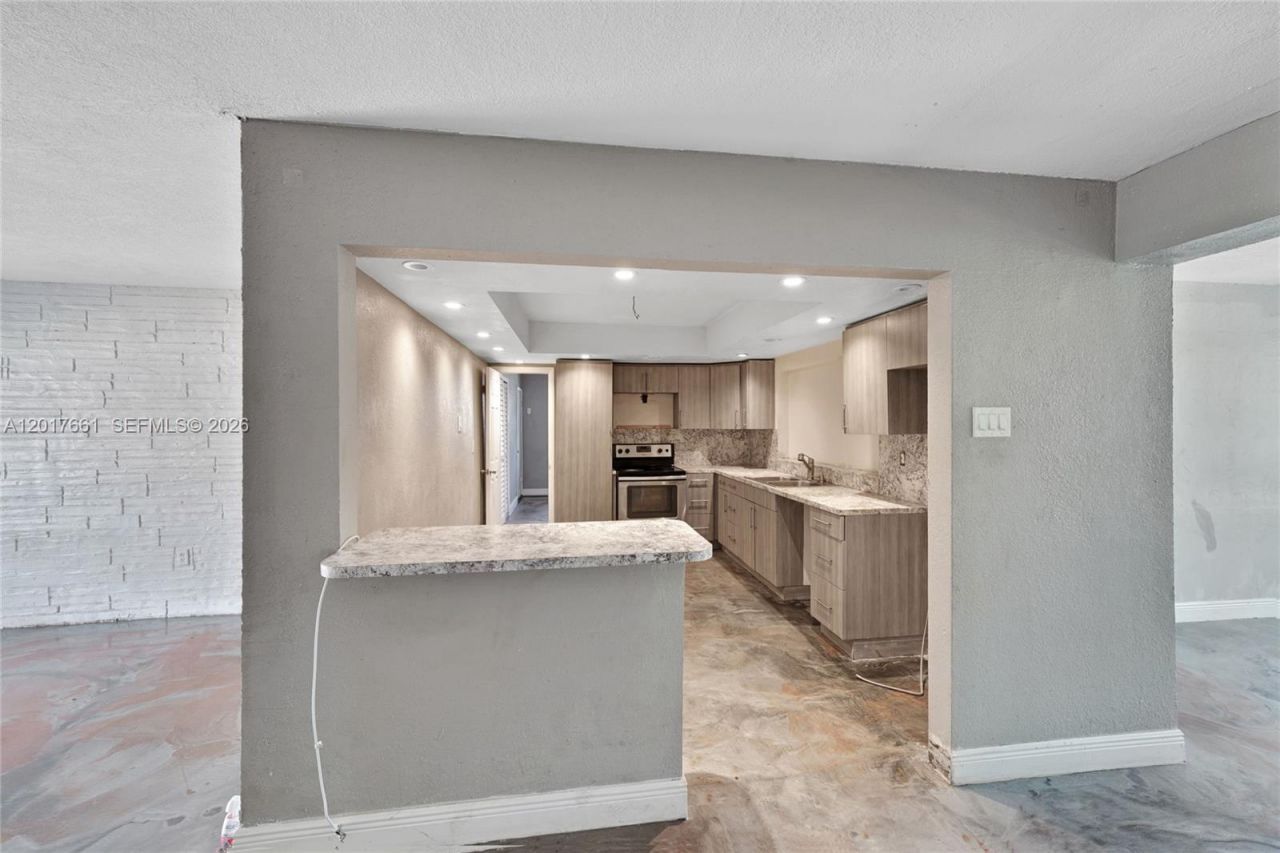 7773 Biltmore Blvd , Miramar, FL 33023 Photo
