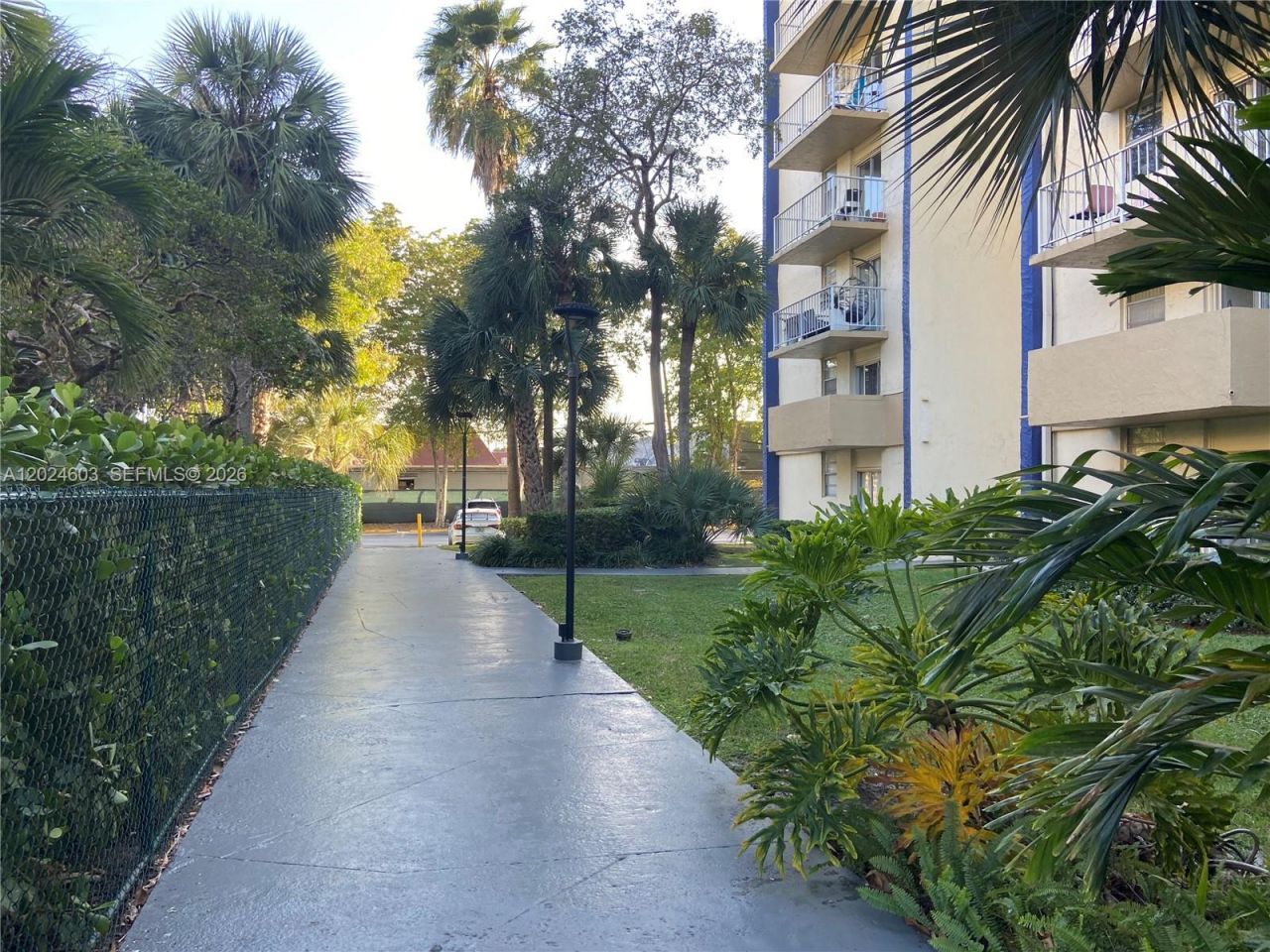 4550 NW 9th St , Unit 203E, Miami, FL 33126 Photo
