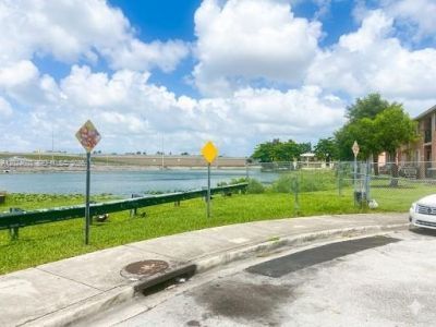 4550 NW 9th St , Unit 203E, Miami, FL 33126 Photo