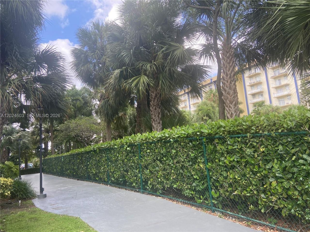 4550 NW 9th St , Unit 203E, Miami, FL 33126 Photo