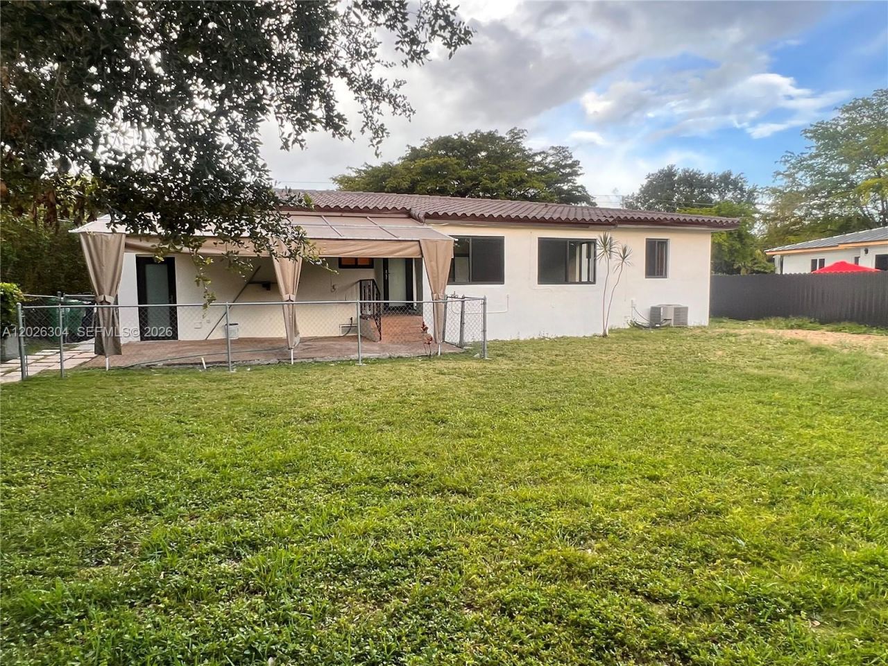 3240 SW 57th Ave , Miami, FL 33155 Photo