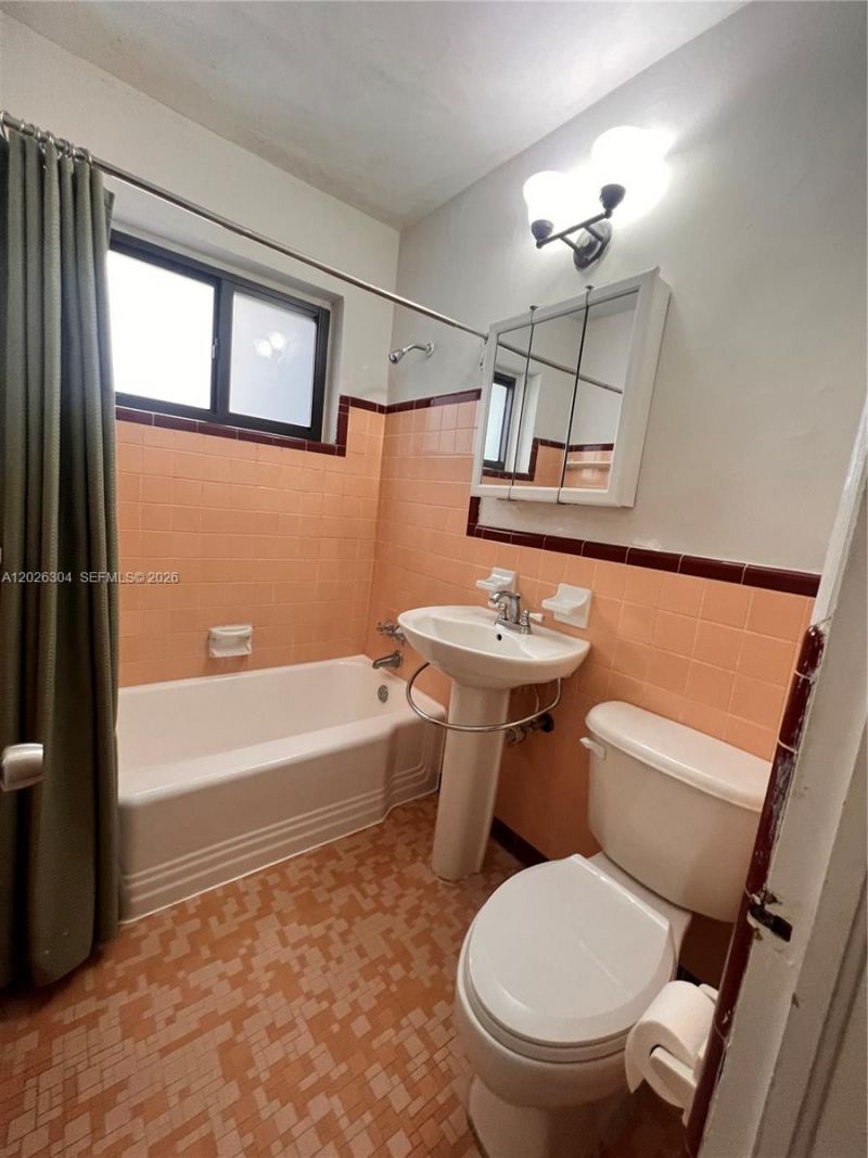 3240 SW 57th Ave , Miami, FL 33155 Photo