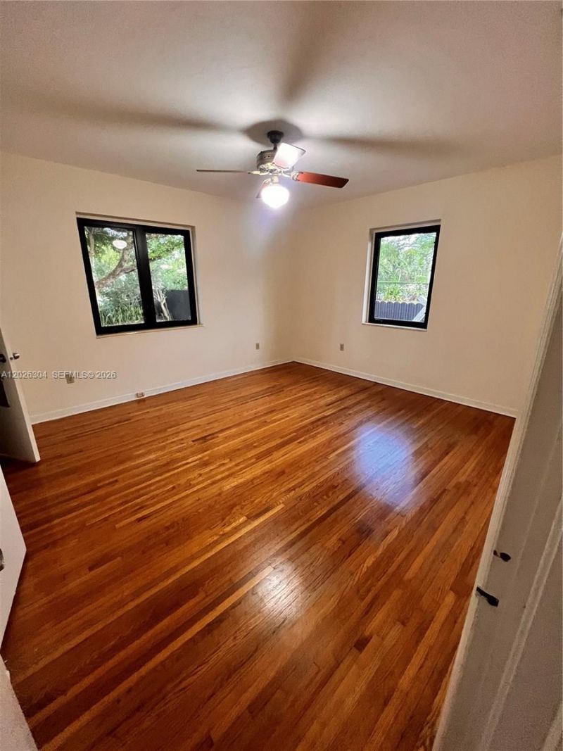 3240 SW 57th Ave , Miami, FL 33155 Photo