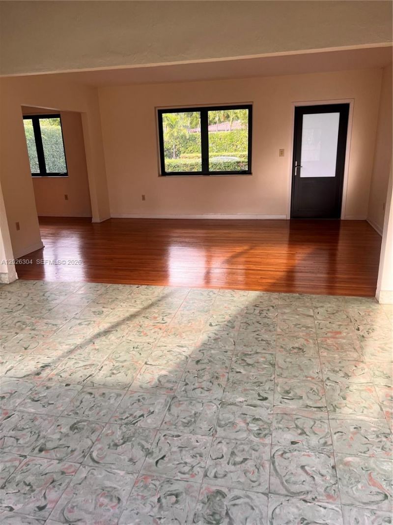 3240 SW 57th Ave , Miami, FL 33155 Photo