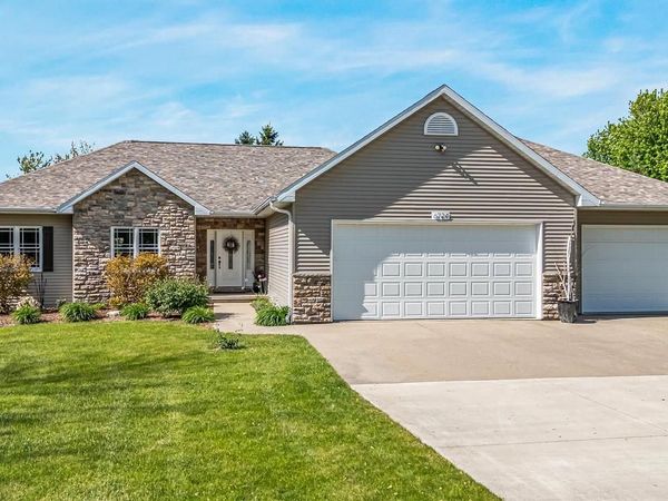 W6724 CHARLEEN LANE, Greenville, WI 54942
