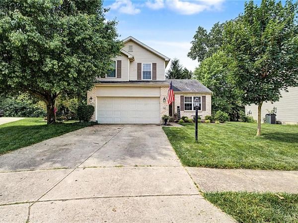 83 S Glen Oak Drive, Springboro, OH 45066