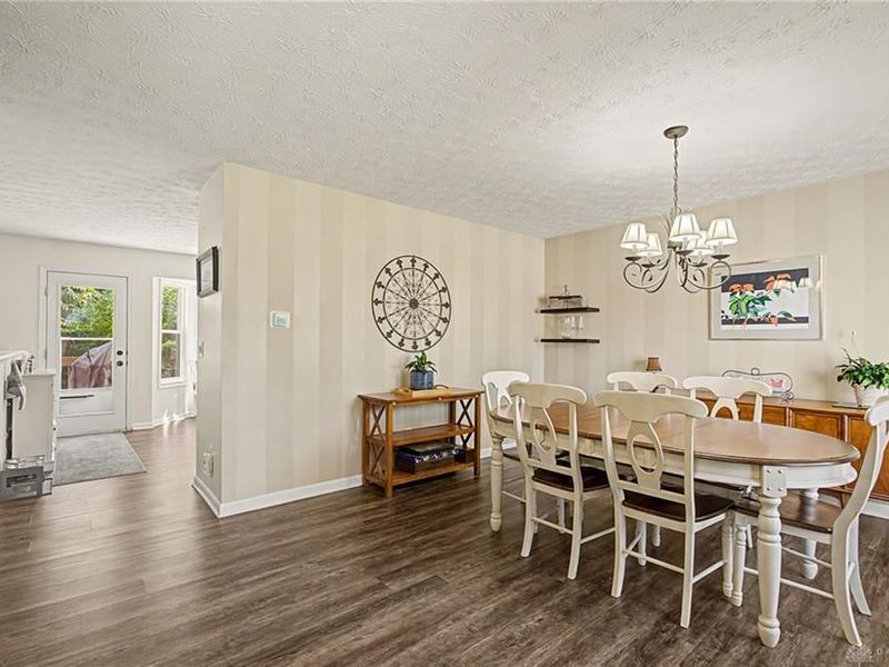 83 S Glen Oak Drive, Springboro, OH 45066 Photo 8