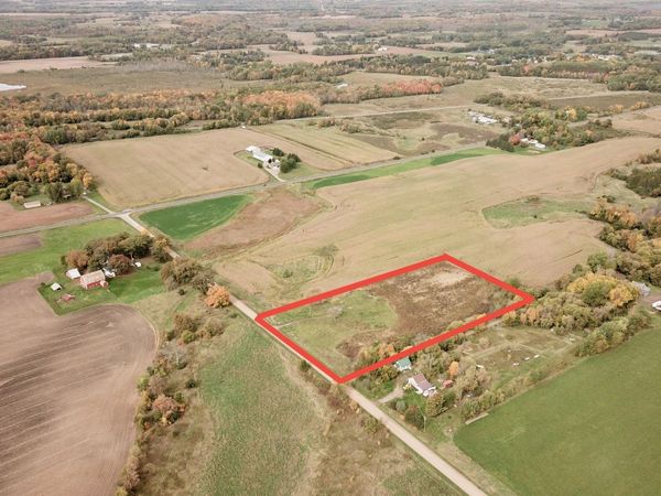 3937 405th Avenue NE, Stanchfield, MN 55080