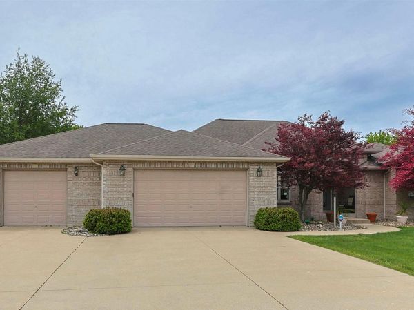 609 S Bray Street, New Carlisle, IN 46552