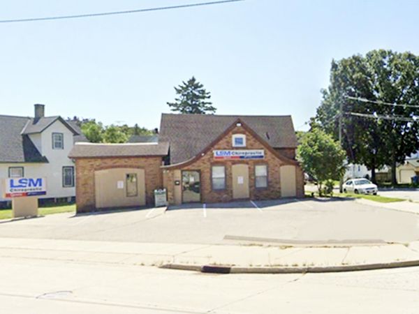 612 N Church Street, Watertown, WI 53098