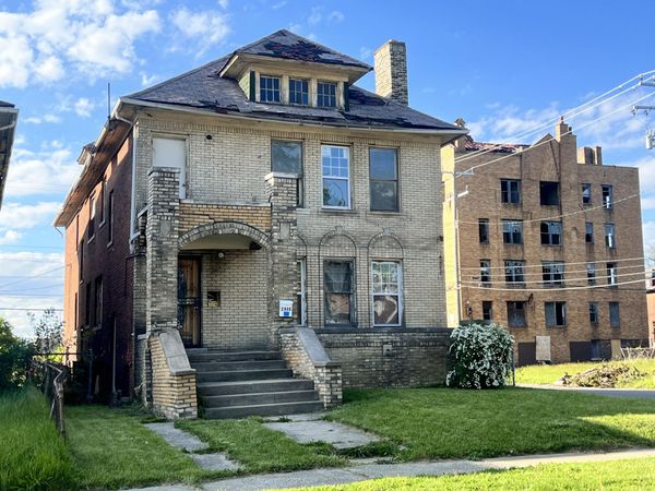 2900 Tuxedo Street, Detroit, MI 48206