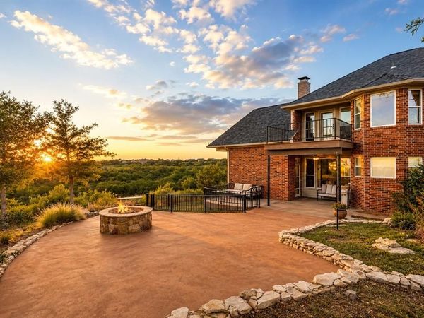 350 Castle Harbour Drive, Graford, TX 76449
