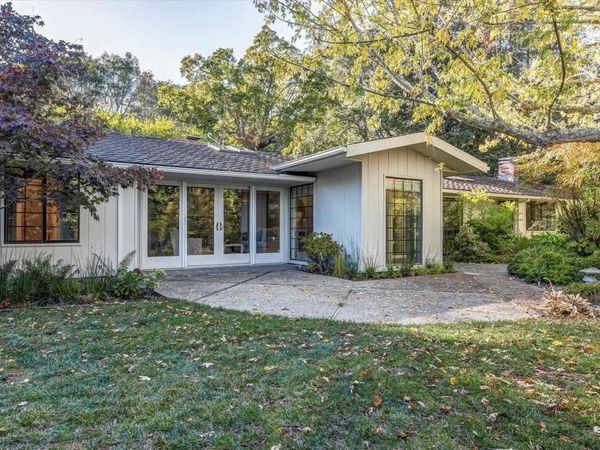 11 La Fond Ln, Orinda, CA 94563