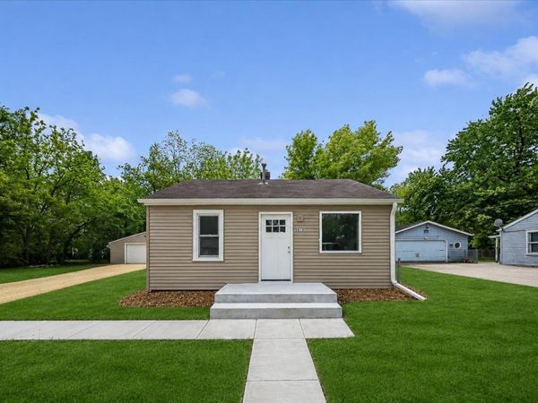 3616 Blackstone Avenue , Rockford, IL 61101