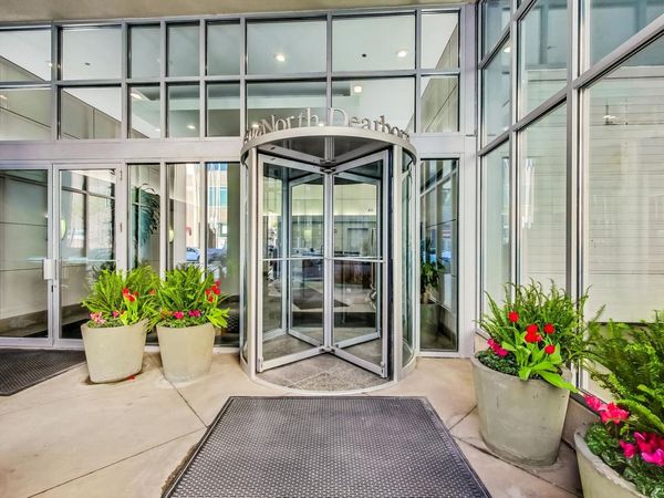 600 N DEARBORN Street, Unit 1502, Chicago, IL 60610