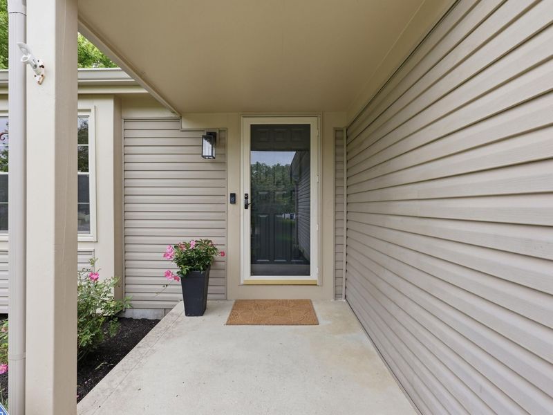 1681 Hale Court, Columbus, OH 43228 Photo 5