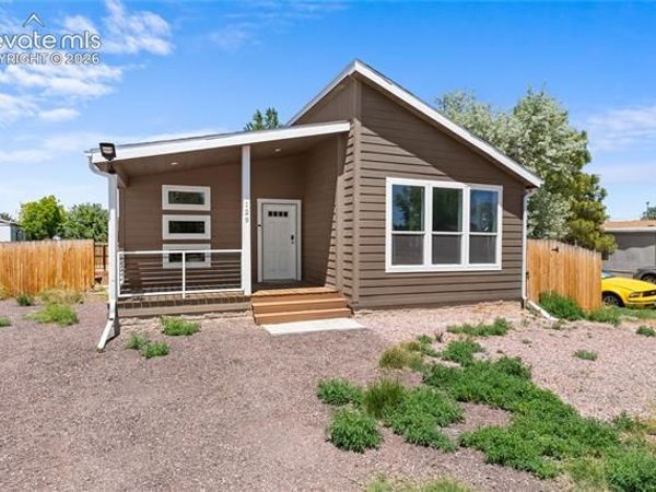 129 E Byrd Drive, Pueblo West, CO 81007