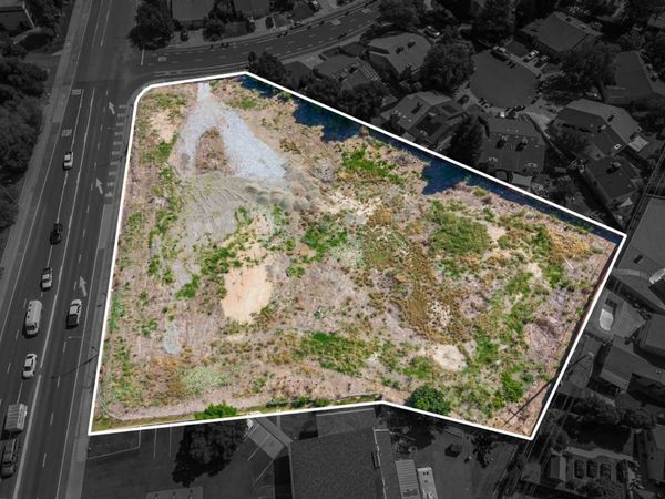 Roseville Rd, Sacramento, CA 95842