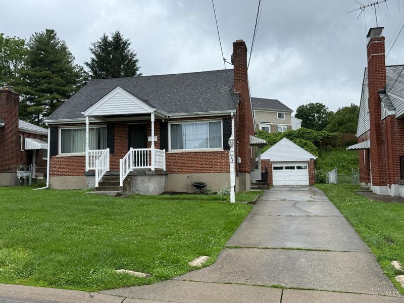 173 W Crest Drive, Reading, OH 45215 Photo 1