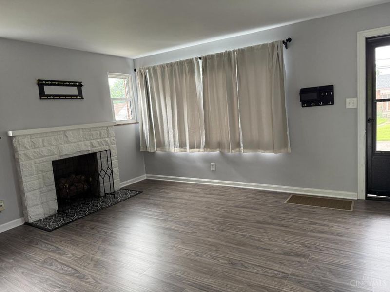 173 W Crest Drive, Reading, OH 45215 Photo 6