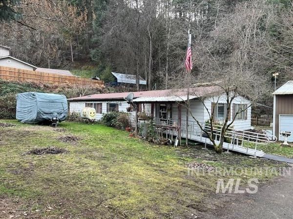 403 139th St, Orofino, ID 83544