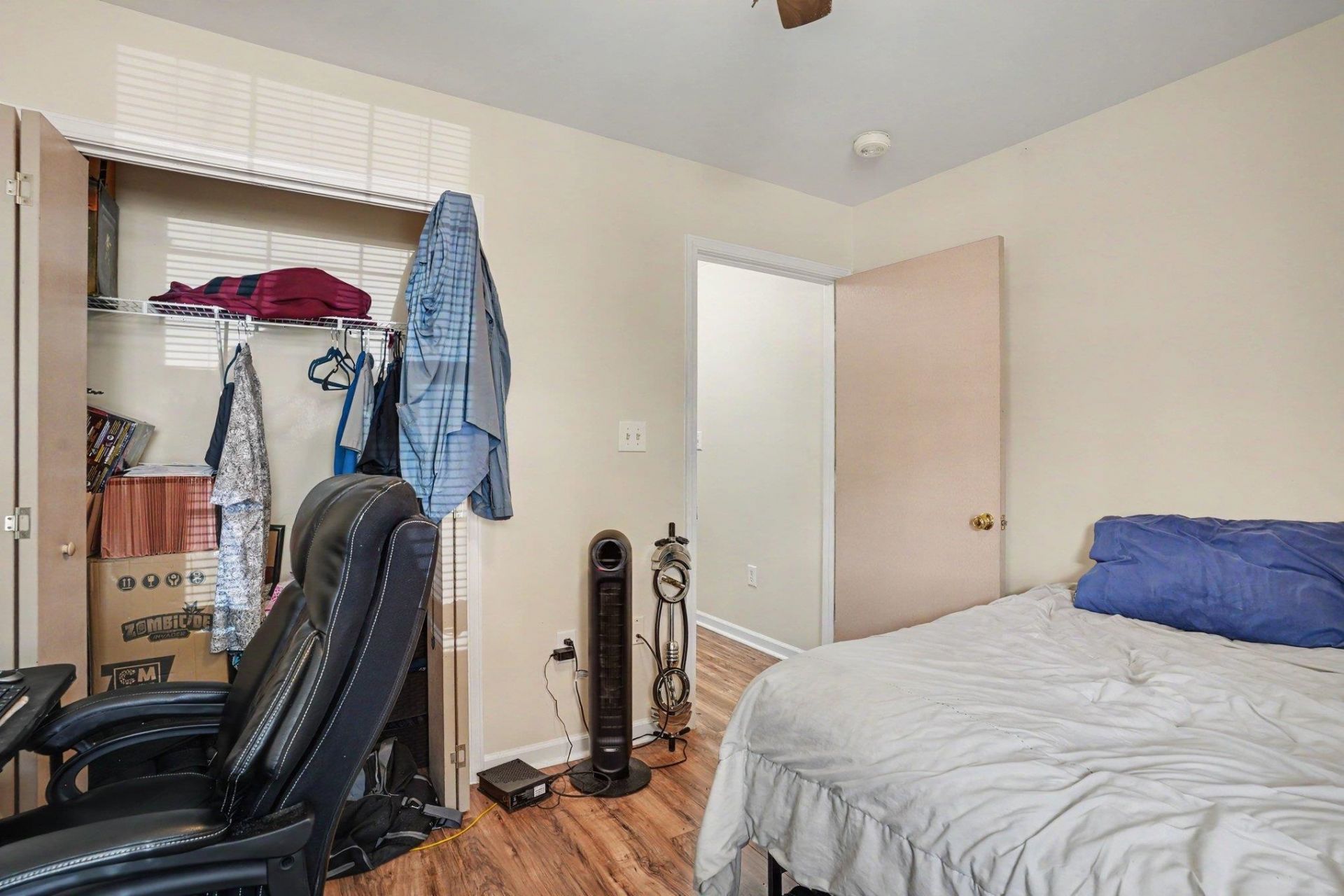 3960 Clay Pond Village Ln.  Photo 14
