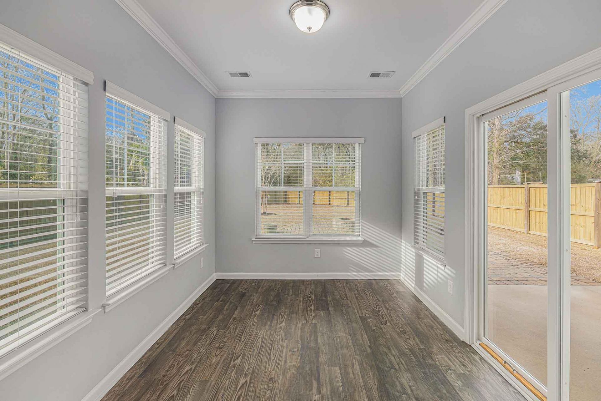 1602 Fishbone Drive Photo 10