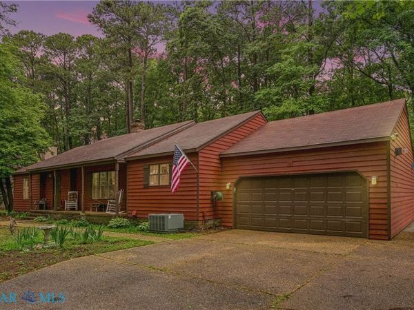 102 Arena Street , Williamsburg, VA 23185