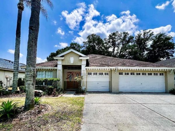 18241 COLLRIDGE DRIVE , TAMPA, FL 33647