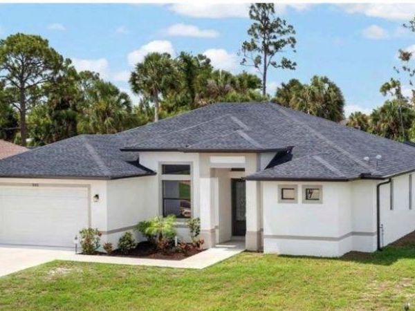 592 ROTONDA CIRCLE , ROTONDA WEST, FL 33947