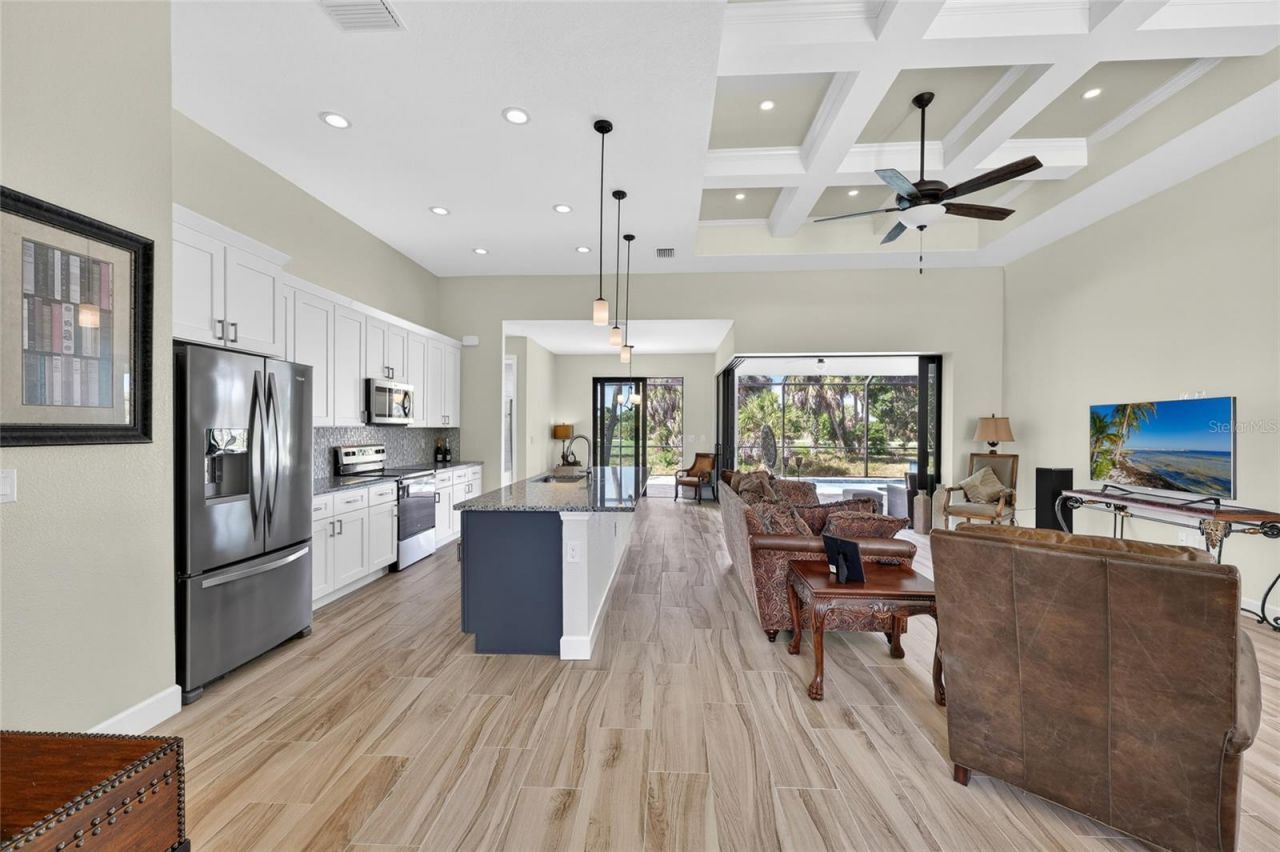 592 Rotonda Circle , Rotonda West, FL 33947 Photo
