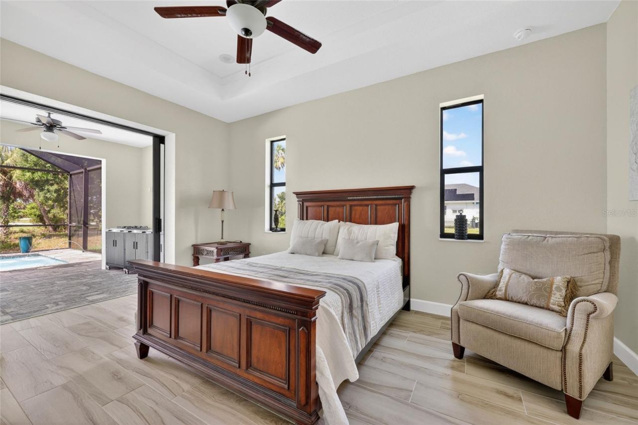 592 Rotonda Circle , Rotonda West, FL 33947 Photo