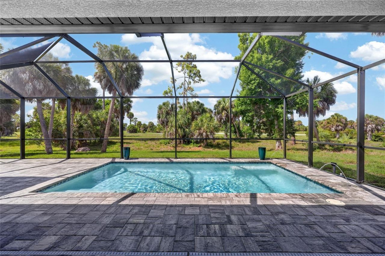 592 Rotonda Circle , Rotonda West, FL 33947 Photo