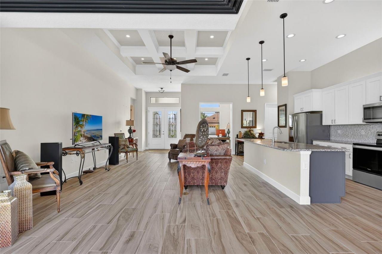 592 Rotonda Circle , Rotonda West, FL 33947 Photo
