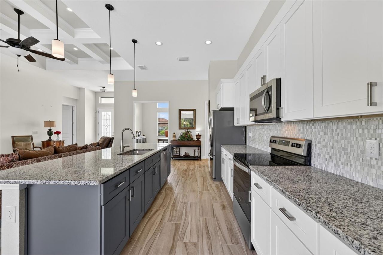 592 Rotonda Circle , Rotonda West, FL 33947 Photo