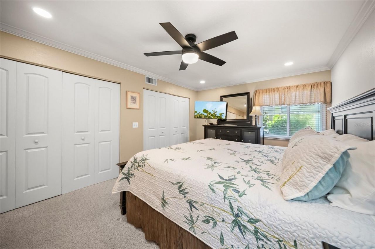 5619 Midnight Pass Road, Unit 503, Sarasota, FL 34242 Photo