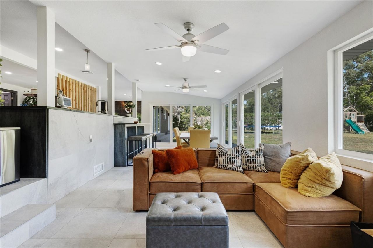 511 Lake Miriam Drive, Lakeland, FL 33813 Photo