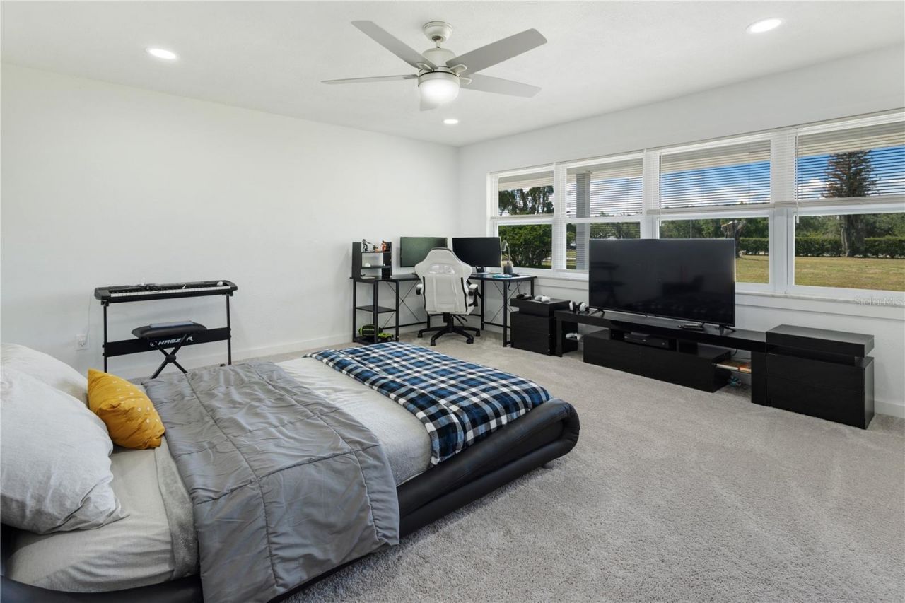 511 Lake Miriam Drive, Lakeland, FL 33813 Photo
