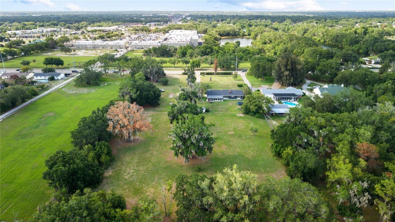 511 Lake Miriam Drive, Lakeland, FL 33813 Photo