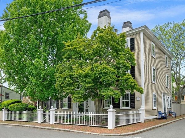 2 Andover St, Unit B, Salem, MA 01970